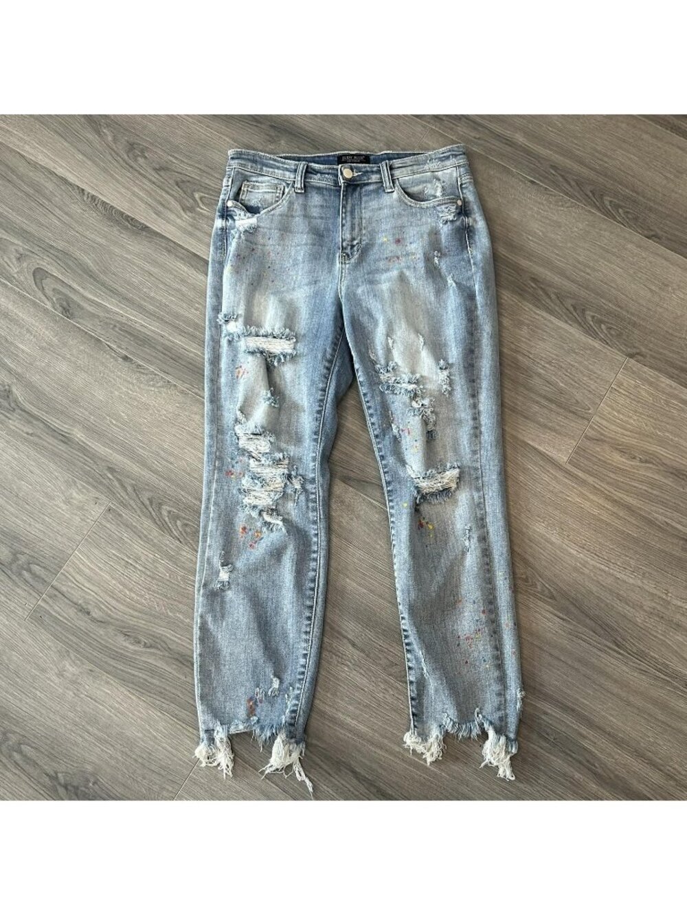 Judy Blue Jeans Womens 9/29 Light Wash Boyfriend Fit Distressed Paint Splatter